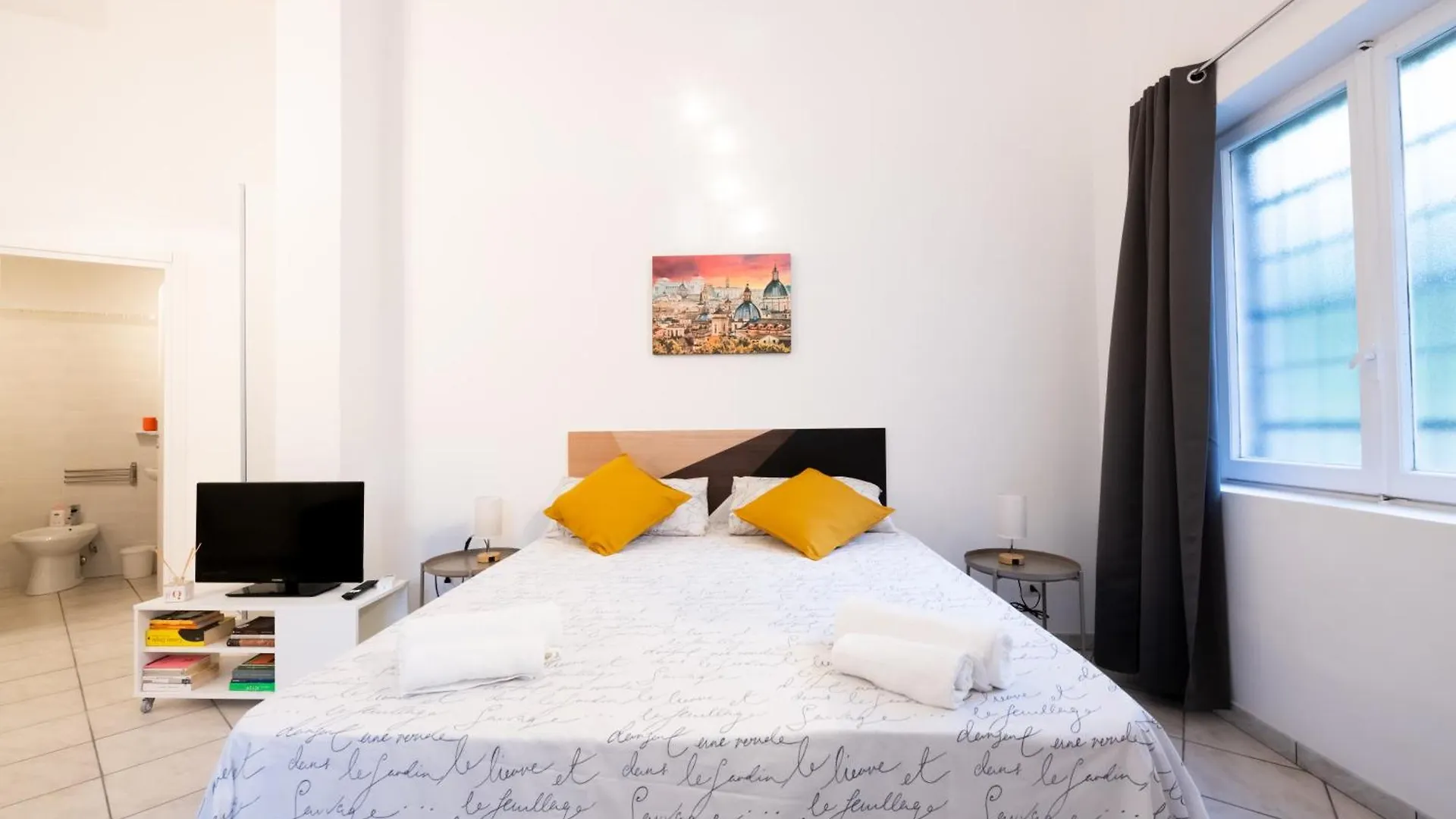 La Dolce Vita Apartment - Metro Jonio Rome 0*,  Italy